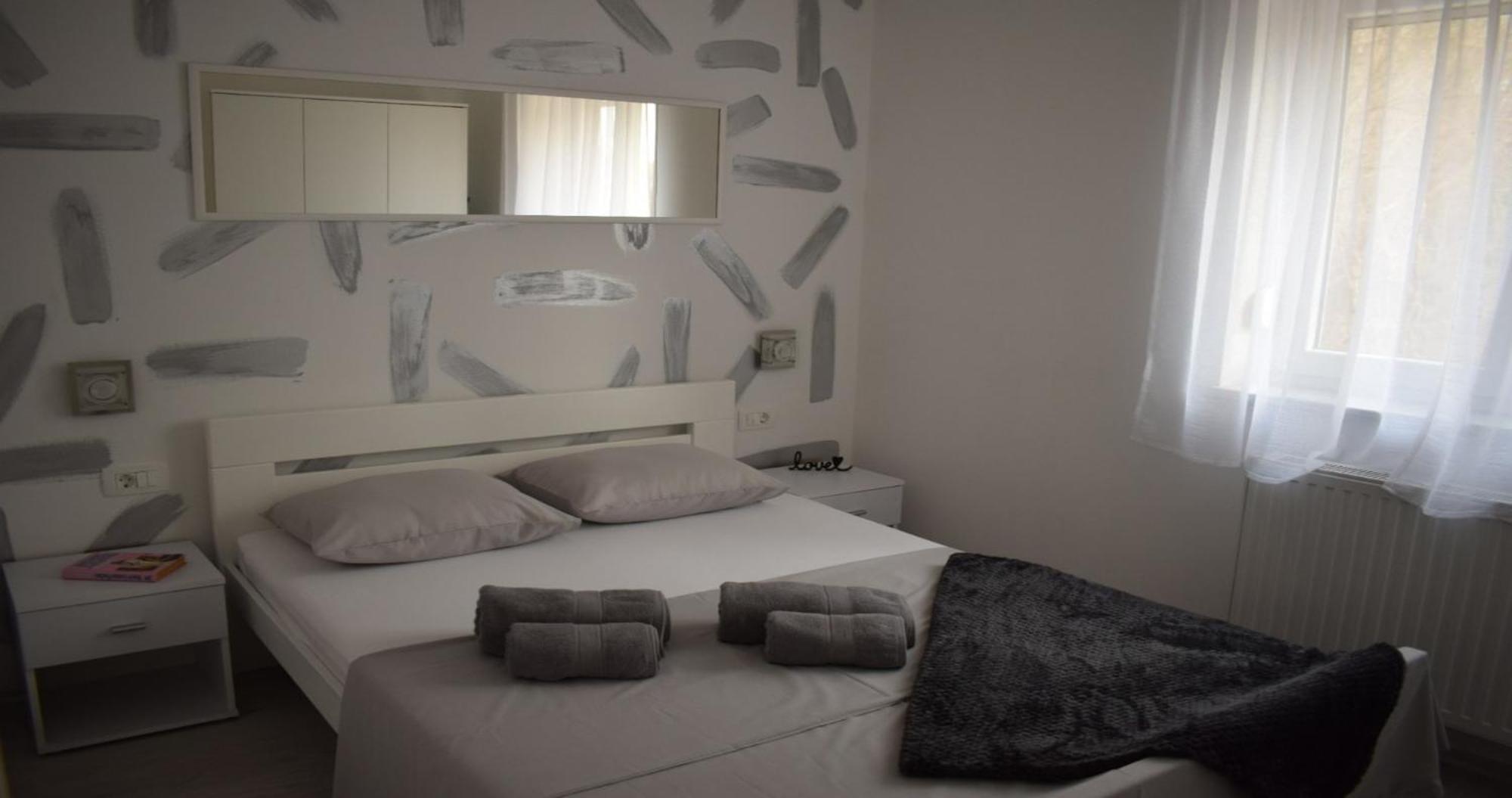 Apartmani Foresta Kras Exterior photo